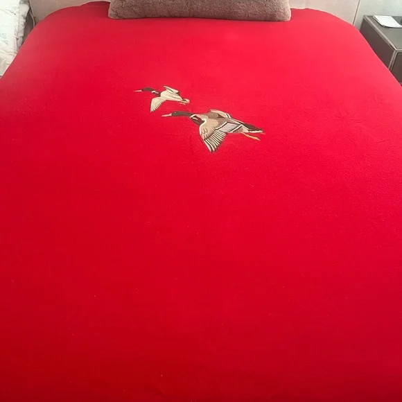 Ralph Lauren Red Wool Duck Blanket - Picture 1 of 4